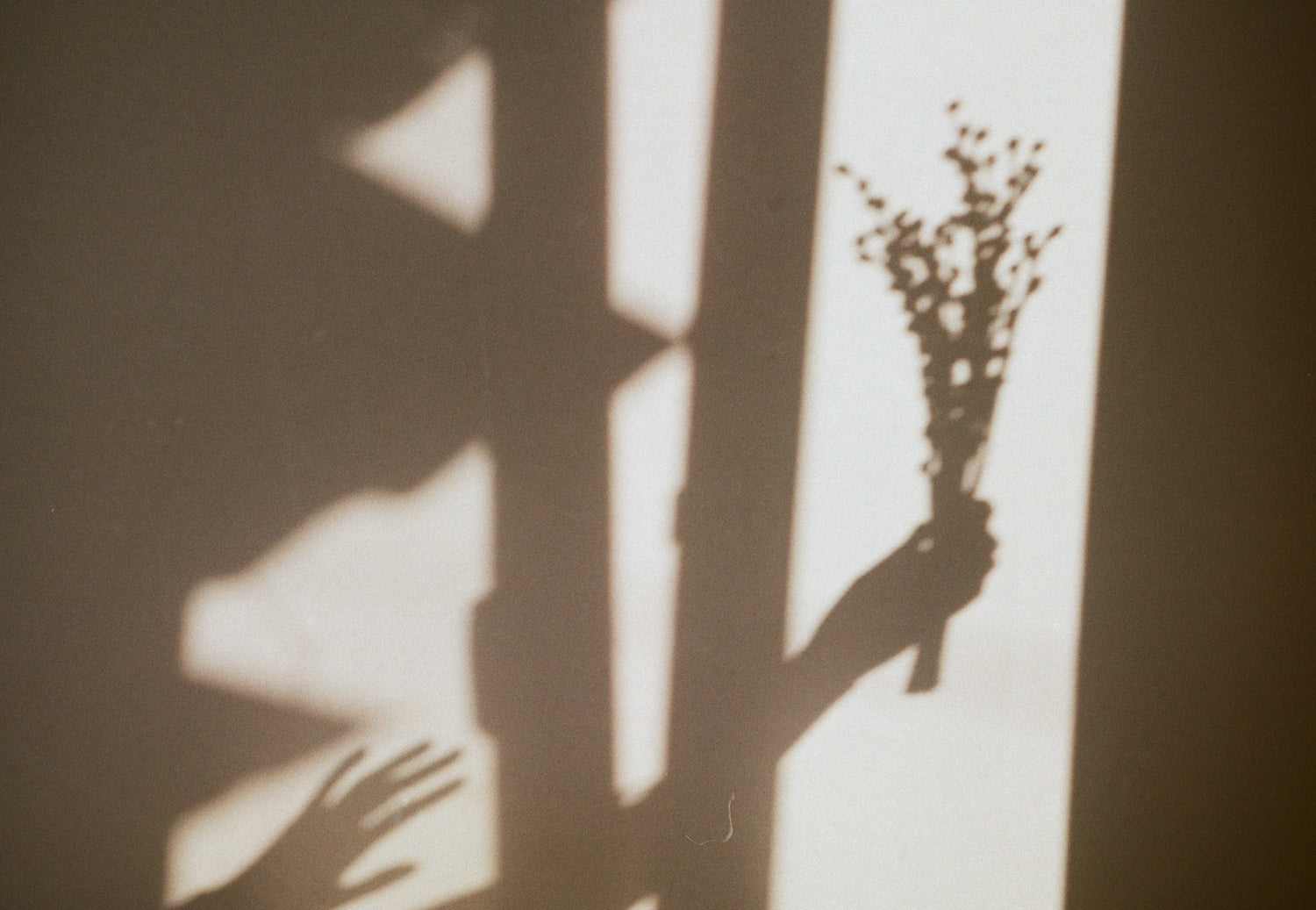 がっつり盛るのはもう古い?今っぽまつげは抜け感がカギ